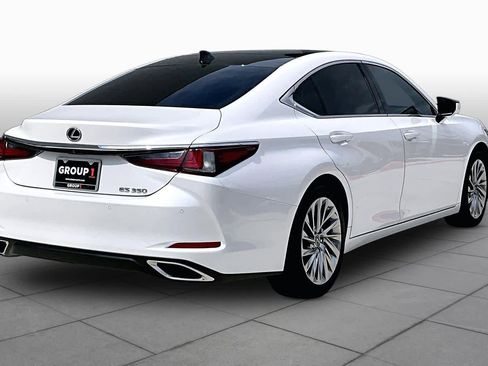 Used 2019 Lexus ES 350 Ultra Luxury w/ Accessory Package 2 FWD image 12