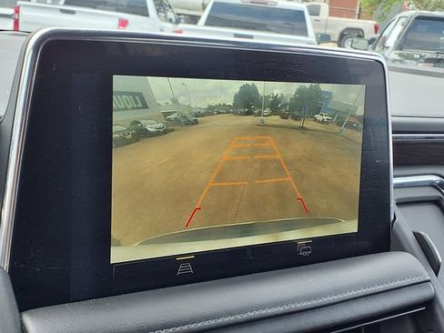 Used 2023 Chevrolet Suburban Z71 AWD/4WD image 26
