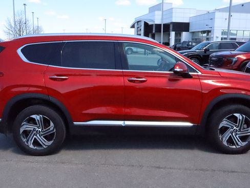Used 2022 Hyundai Santa Fe SEL w/ Convenience + Premium Package AWD/4WD image 8