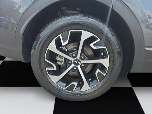 Used 2023 Kia Sportage EX FWD image 14