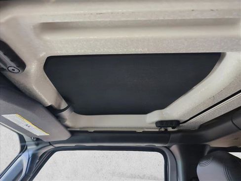 Used 2020 Jeep Gladiator Overland w/ Uconnect 4C Nav & Sound Group image 14