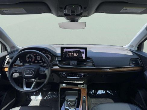 Certified 2023 Audi Q5 2.0T Premium Plus w/ Premium Plus Package AWD/4WD image 9