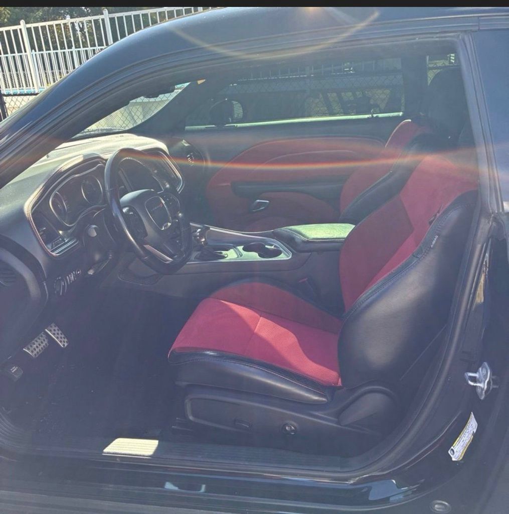 Used 2020 Dodge Challenger R/T Scat Pack RWD image 12