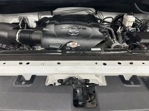 Used 2021 Toyota Tundra SR5 w/ Convenience Package AWD/4WD image 70