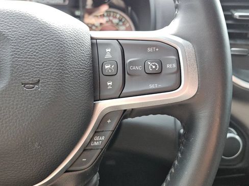 Used 2024 RAM 2500 Big Horn w/ Safety Group AWD/4WD image 23