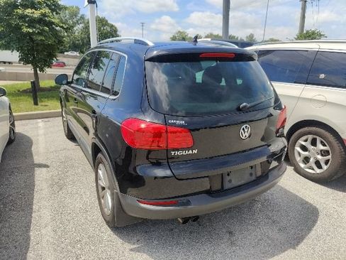 Used 2017 Volkswagen Tiguan Wolfsburg Edition AWD/4WD image 7
