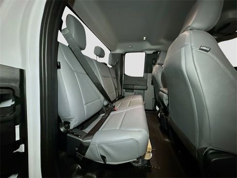 New 2026 Ford F250 XL w/ XL Chrome Package image 29