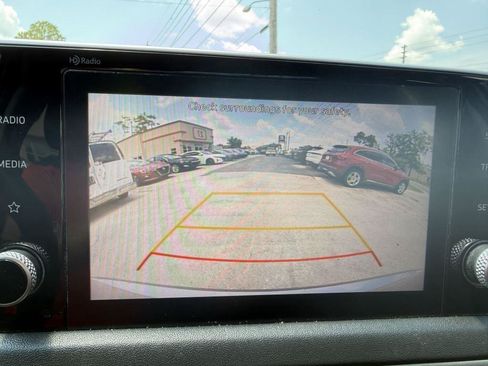 Used 2022 Hyundai Sonata SE FWD image 15