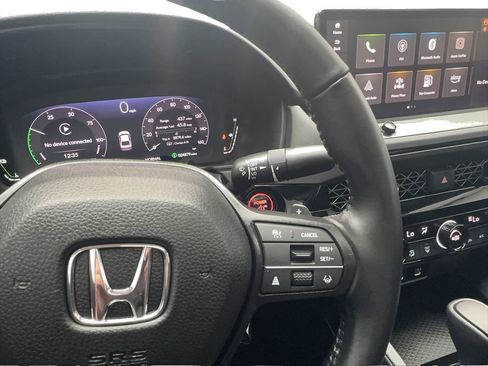 Used 2024 Honda Accord EX-L image 45