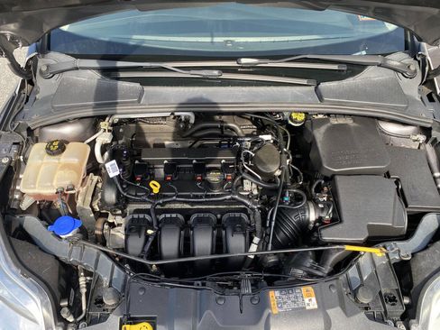 Used 2014 Ford Focus SE FWD image 31