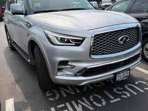 Used 2022 INFINITI QX80 Luxe w/ Cargo Package AWD/4WD image 2