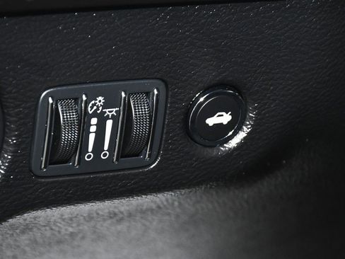 Used 2022 Dodge Challenger SRT Hellcat w/ Plus Package image 57