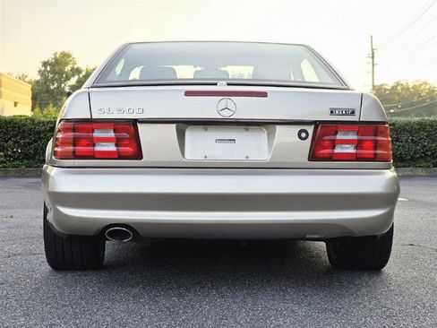 Used 2001 Mercedes-Benz SL 500 image 9