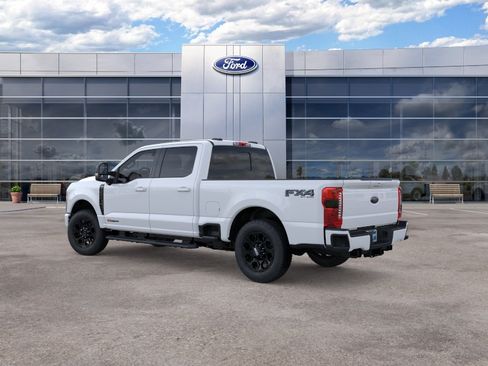 New 2026 Ford F250 Lariat w/ Black Appearance Package AWD/4WD image 4