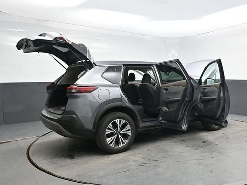 Used 2023 Nissan Rogue SV AWD/4WD image 46