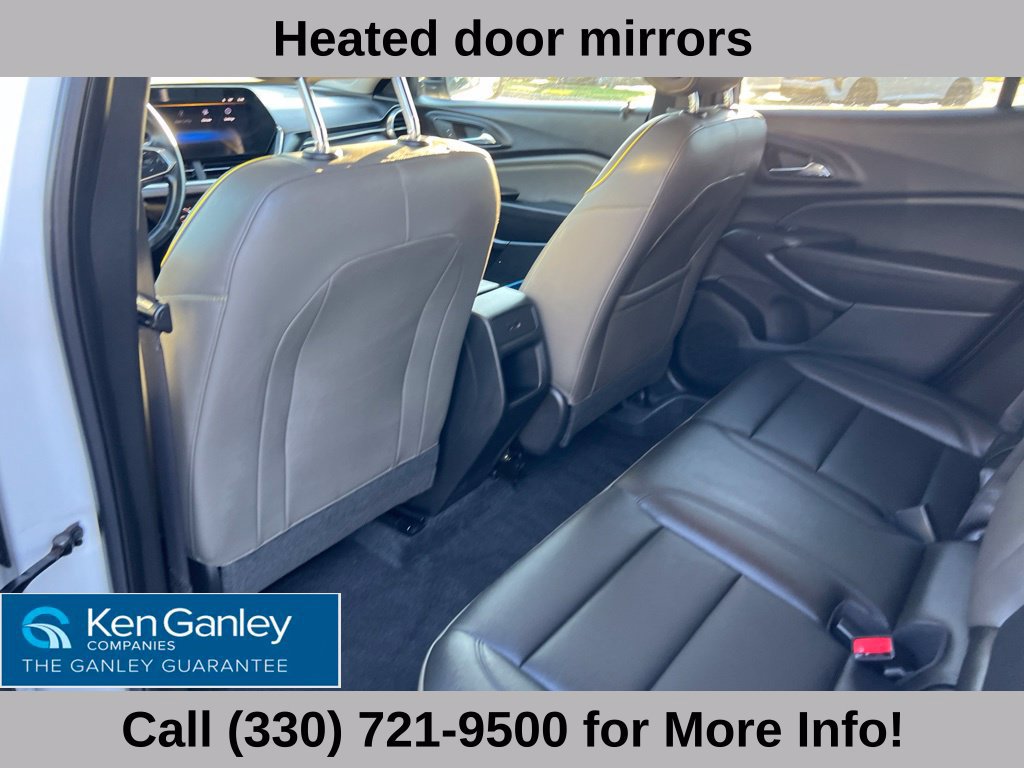 Used 2025 Chevrolet Trax ACTIV w/ Sunroof Package FWD image 46