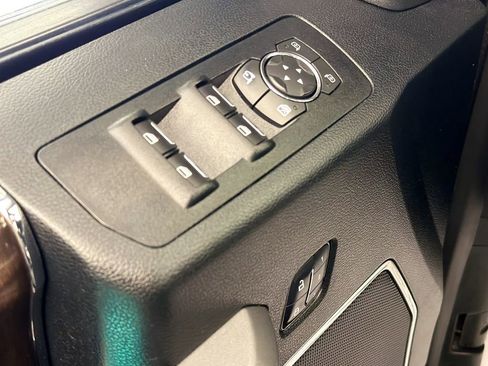 Used 2017 Ford F150 Platinum w/ Technology Package AWD/4WD image 18