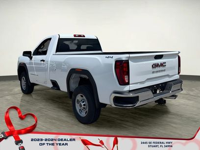 New 2025 GMC Sierra 2500 Pro