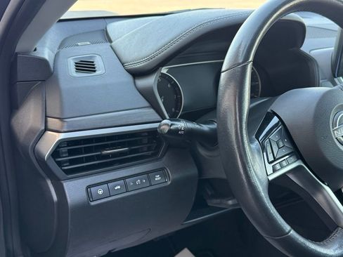 Used 2023 Nissan Altima 2.5 SL image 24