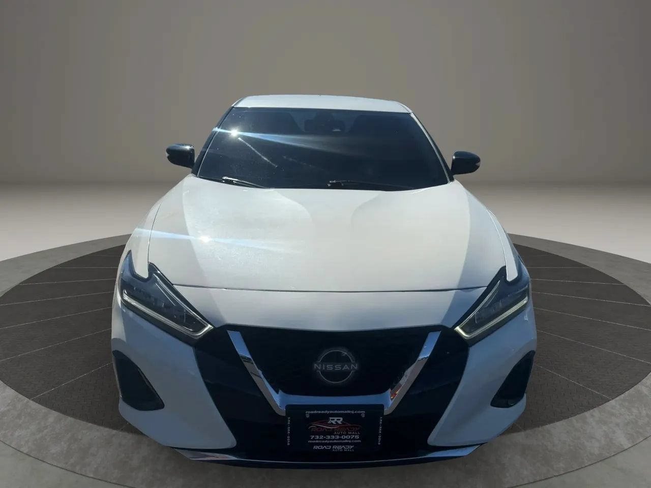 Used 2023 Nissan Maxima SV w/ Floor Mat Group FWD image 4