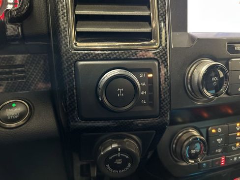 Used 2020 Ford F150 Raptor w/ Equipment Group 802A Luxury image 20