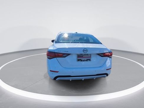 Used 2025 Nissan Sentra SV image 7