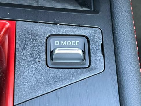 New 2026 Nissan Kicks SR AWD/4WD image 28
