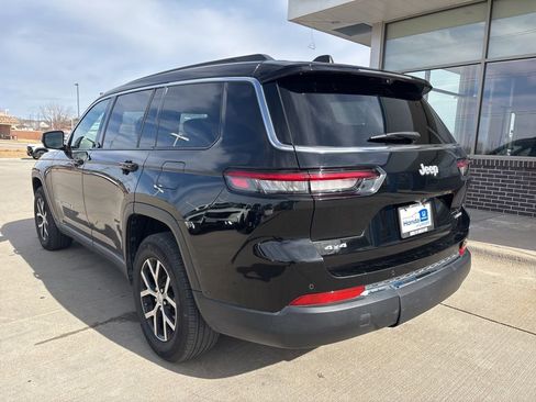 Used 2024 Jeep Grand Cherokee L Limited w/ Luxury Tech Group II image 7