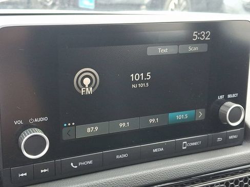 Used 2023 Honda Civic Sport image 17