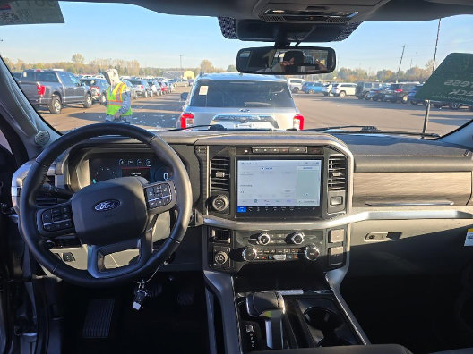 Used 2024 Ford F150 Lariat w/ Equipment Group 502A High AWD/4WD image 9