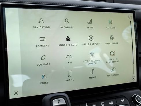 New 2026 Land Rover Defender 110 S AWD/4WD image 39