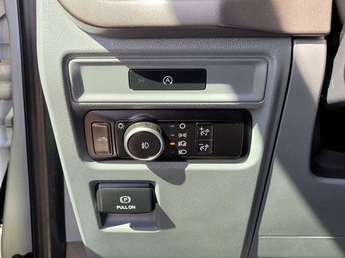 Used 2025 Ford F150 XLT w/ Equipment Group 301A Standard image 30