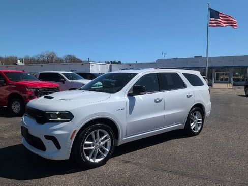 Used 2025 Dodge Durango R/T AWD/4WD image 2