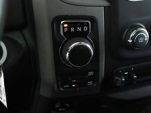 Used 2014 RAM 1500 Express image 16