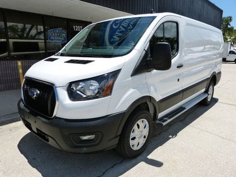Used 2024 Ford Transit 250 Low Roof w/ Exterior Upgrade Package RWD image 2