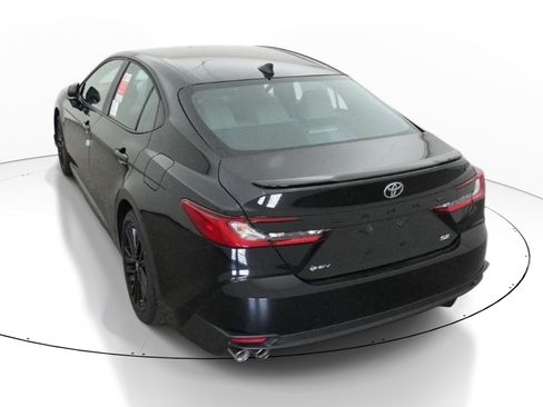 New 2026 Toyota Camry SE image 6