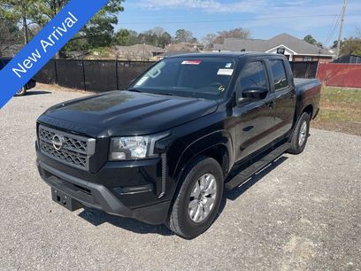 Used 2022 Nissan Frontier SV