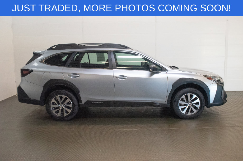 Used 2024 Subaru Outback AWD/4WD image 3