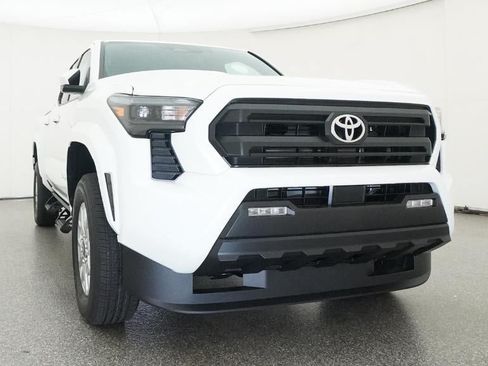 New 2026 Toyota Tacoma SR5 AWD/4WD image 30