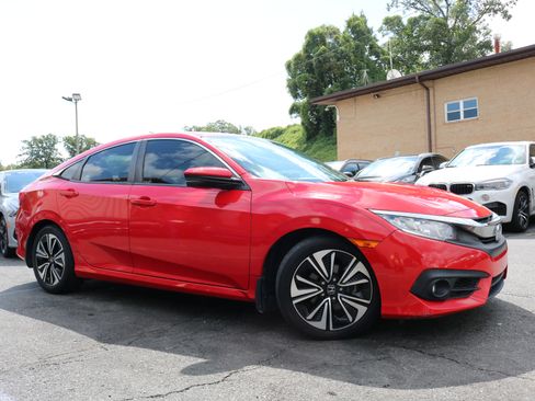 Used 2018 Honda Civic EX-L image 6