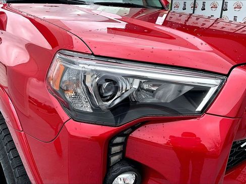 Certified 2023 Toyota 4Runner SR5 Premium w/ Moonroof Package AWD/4WD image 30