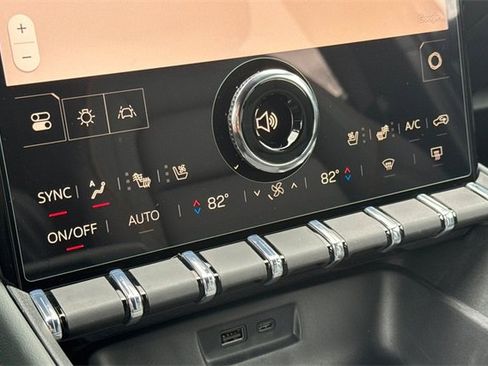 New 2026 GMC Terrain AT4 w/ Convenience Package III image 24