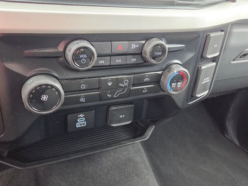 Used 2025 Ford F350 XLT image 21