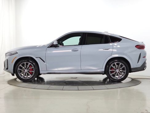 Used 2026 BMW X6 xDrive40i AWD/4WD image 4