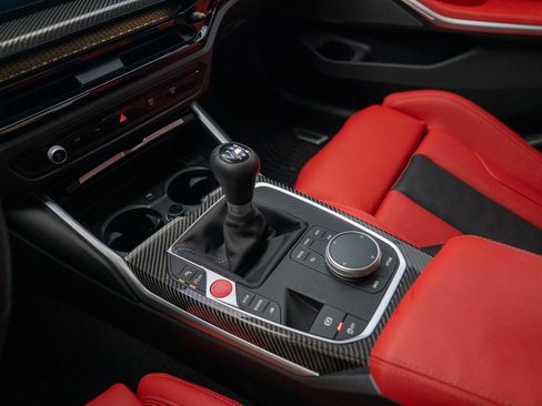 Used 2025 BMW M3 w/ Executive Package image 21