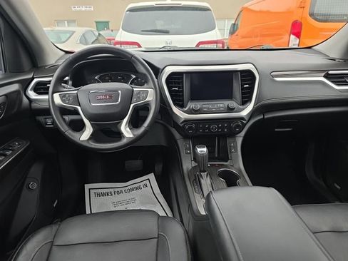 Used 2018 GMC Acadia SLT AWD/4WD image 3