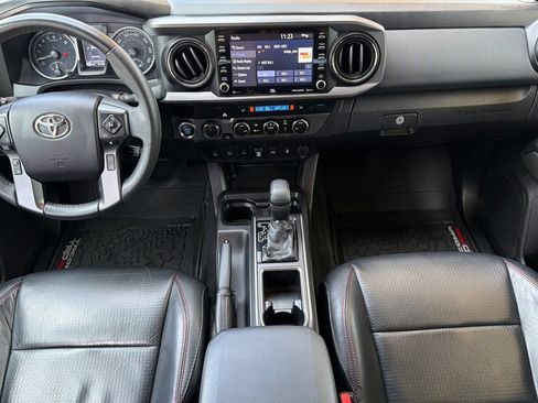 Used 2021 Toyota Tacoma TRD Pro AWD/4WD image 15