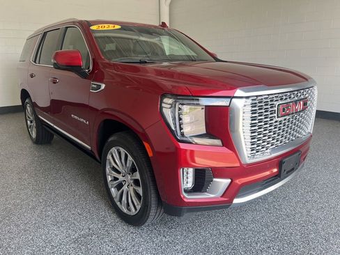 Used 2024 GMC Yukon Denali AWD/4WD image 6