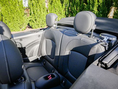 Used 2024 MINI Cooper S image 30