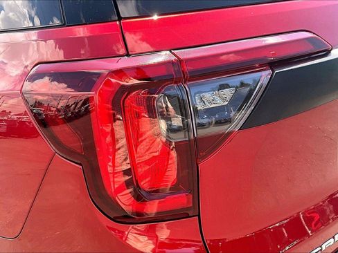 Used 2021 GMC Acadia AT4 w/ Technology Package AWD/4WD image 24